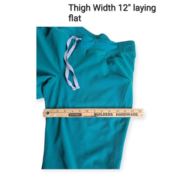 Figs Technical Collection Brilliant Green Women's Medium Scrubs Set - Picture 13 of 16